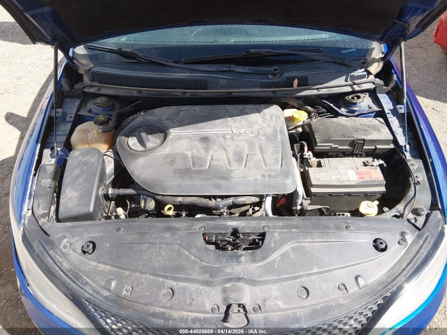 2015 Chrysler 200 S მანქანა იყიდება აუქციონზე, vin: 1C3CCCBGXFN542982, აუქციონის ნომერი: 44805669