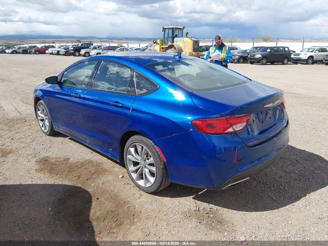 2015 Chrysler 200 S მანქანა იყიდება აუქციონზე, vin: 1C3CCCBGXFN542982, აუქციონის ნომერი: 44805669