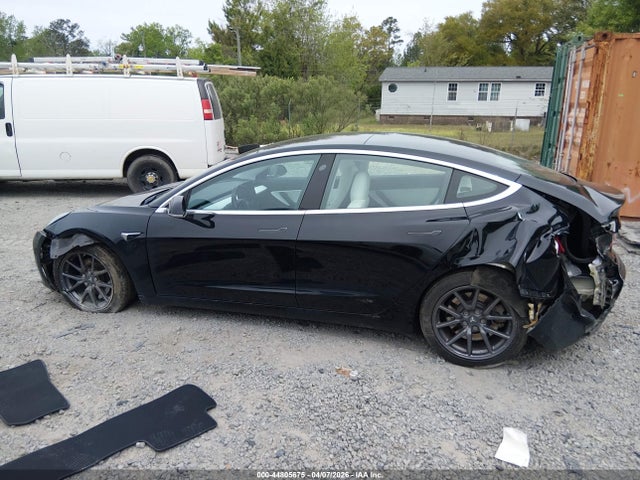 5YJ3E1EAXJF155194 Tesla Model 3 Long Range/mid Range