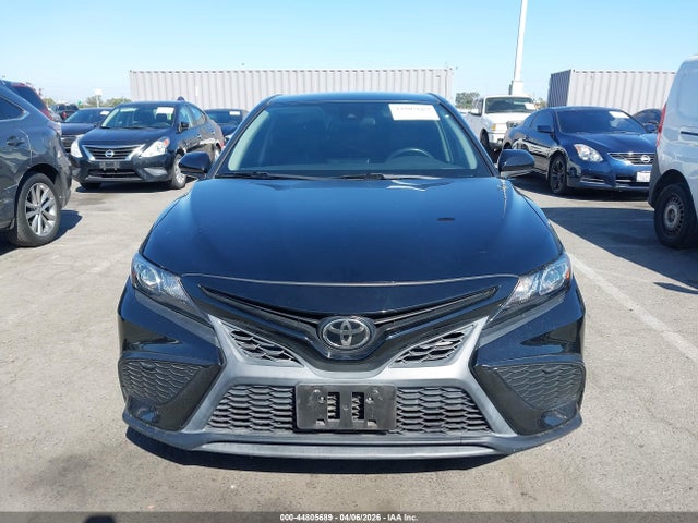 4T1G11AK6MU593942 Toyota CAMRY SE