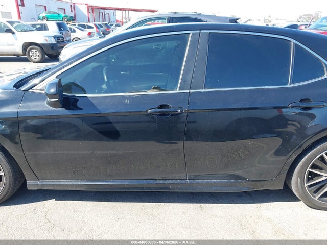 4T1G11AK6MU593942 Toyota CAMRY SE