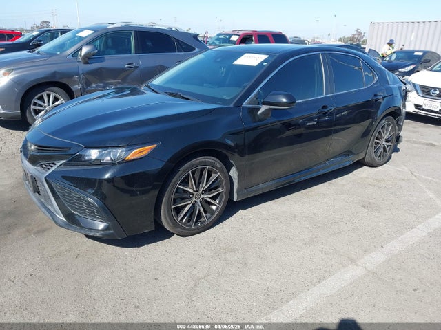 4T1G11AK6MU593942 Toyota CAMRY SE