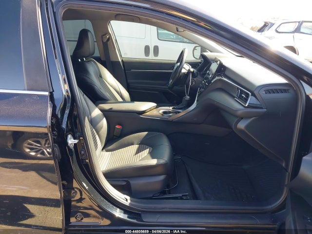 4T1G11AK6MU593942 Toyota CAMRY SE