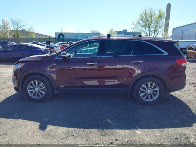 5XYPGDA37HG272724 KIA Sorento 2.4l Lx