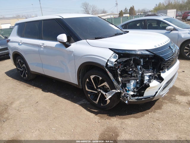 Aukcja sprzedaży 2023 Mitsubishi Outlander Se 2.5 2wd/se Black Edition 2wd/se Special Edition 2wd, vin: JA4J3UA8XPZ025818, numer aukcji: 44805728