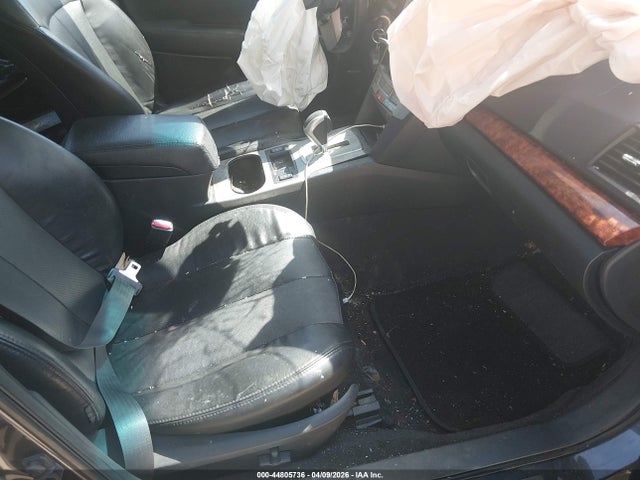 44805736 :رقم المزاد ، 4S3BMBK67B3229528 vin ، 2011 Subaru Legacy 2.5i Limited مزاد بيع