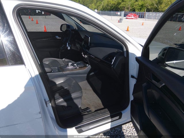 Продаж на аукціоні авто 2018 Audi Q5 2.0t Premium/2.0t Tech Premium, vin: WA1BNAFY6J2047370, номер лоту: 44805737