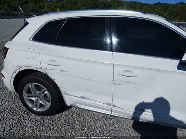 Продаж на аукціоні авто 2018 Audi Q5 2.0t Premium/2.0t Tech Premium, vin: WA1BNAFY6J2047370, номер лоту: 44805737