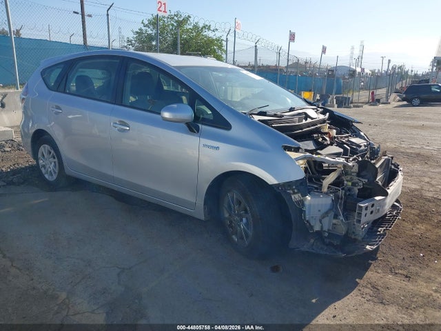 Продажа на аукционе авто 2017 Toyota Prius V Two, vin: JTDZN3EU1HJ058954, номер лота: 44805758