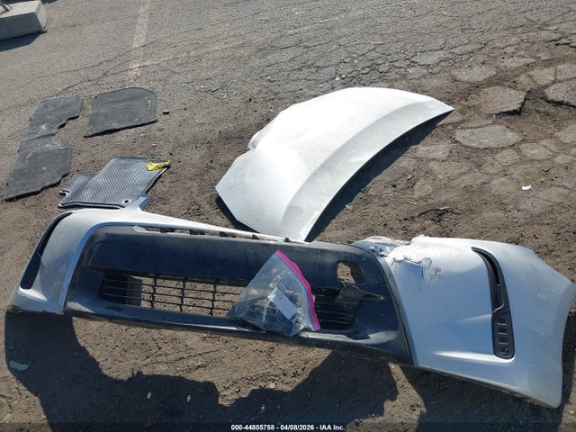 44805758 :رقم المزاد ، JTDZN3EU1HJ058954 vin ، 2017 Toyota Prius V Two مزاد بيع