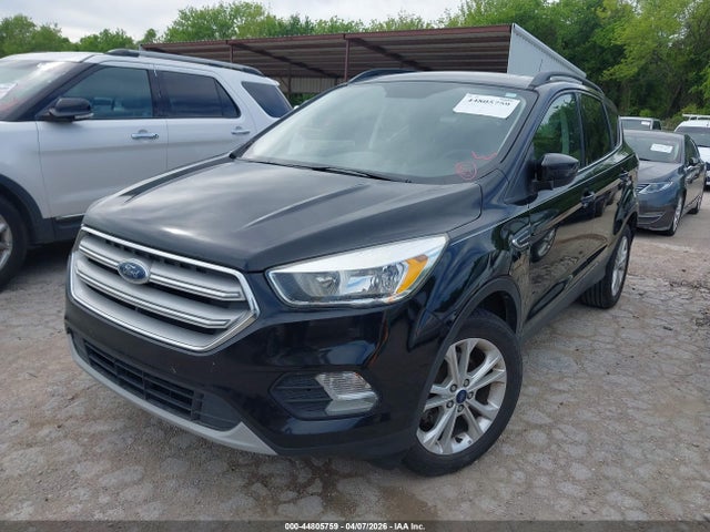 1FMCU0GD0JUA73160 Ford ESCAPE SE