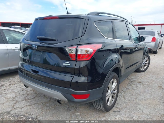 1FMCU0GD0JUA73160 Ford ESCAPE SE