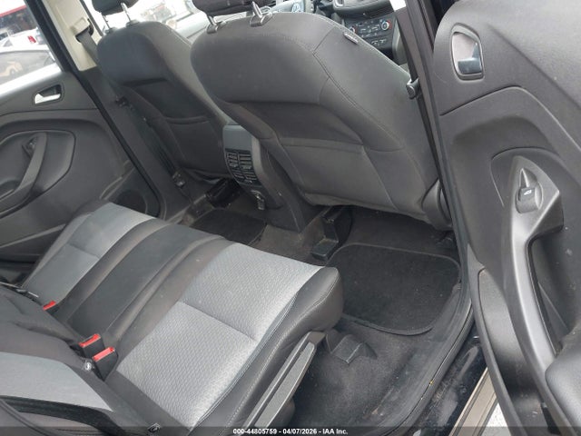 1FMCU0GD0JUA73160 Ford ESCAPE SE