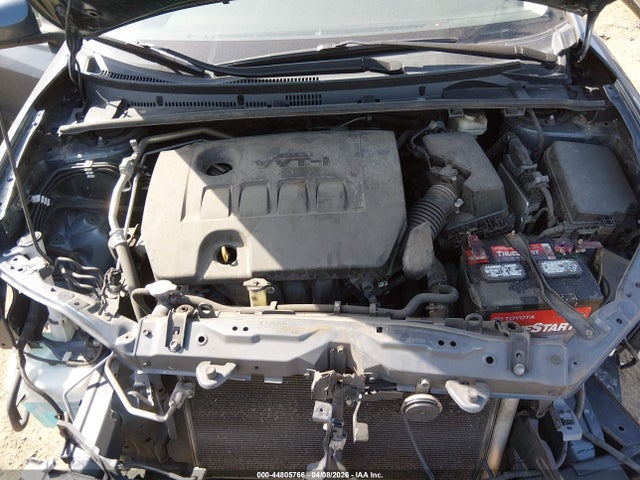 2T1BURHE3JC979361 Toyota COROLLA LE
