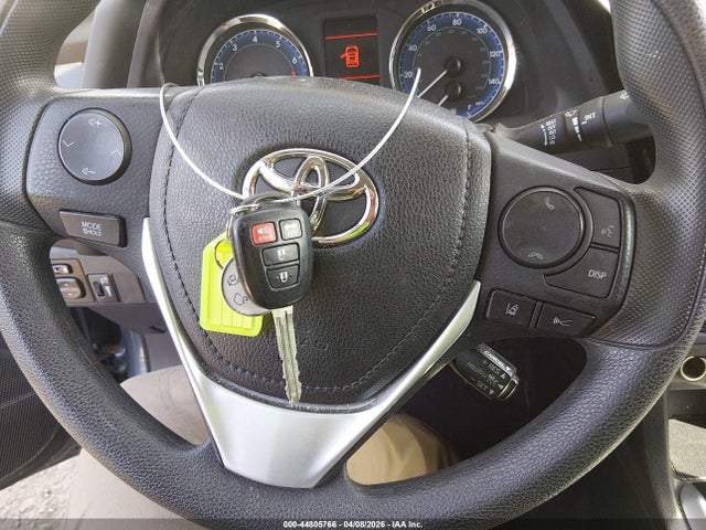 2T1BURHE3JC979361 Toyota COROLLA LE