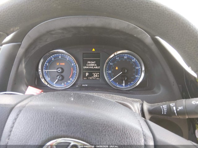 2T1BURHE3JC979361 Toyota COROLLA LE