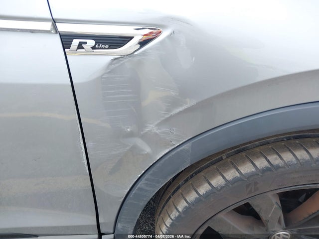 2021 Volkswagen Tiguan 2.0t Se/2.0t Se R-line Black/2.0t Sel მანქანა იყიდება აუქციონზე, vin: 3VV3B7AX4MM101509, აუქციონის ნომერი: 44805774