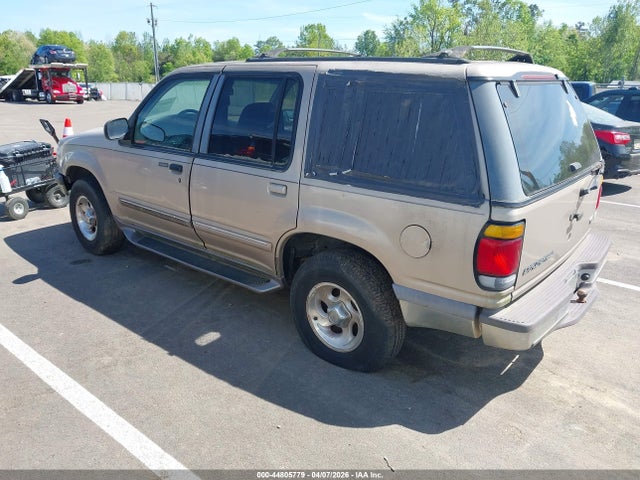 1997 FORD EXPLORER 1FMDU32E9VUD42476 Photo 2