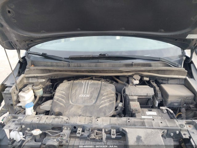 44805801 :رقم المزاد ، KNDMB5C14H6330911 vin ، 2017 Kia Sedona Lx مزاد بيع