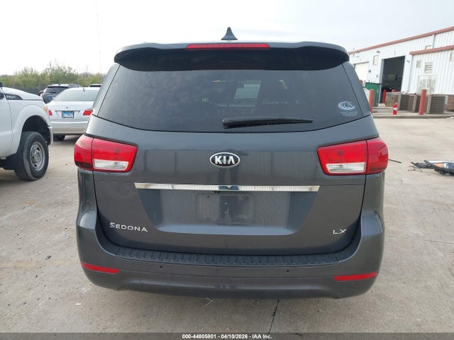 44805801 :رقم المزاد ، KNDMB5C14H6330911 vin ، 2017 Kia Sedona Lx مزاد بيع