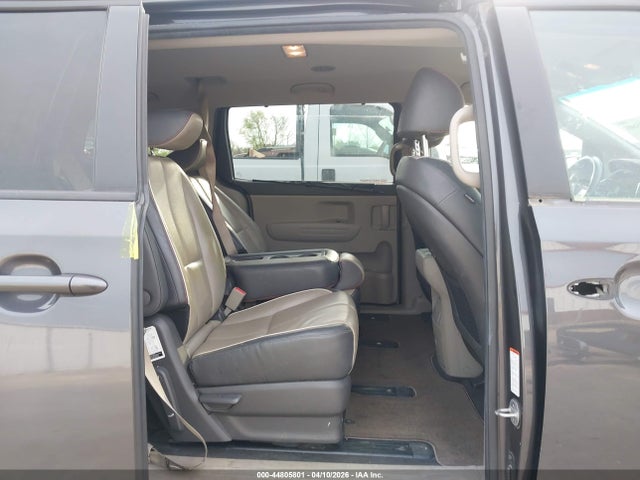 44805801 :رقم المزاد ، KNDMB5C14H6330911 vin ، 2017 Kia Sedona Lx مزاد بيع