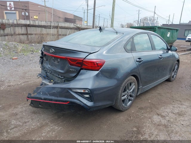 2020 Kia Forte Gt-line მანქანა იყიდება აუქციონზე, vin: 3KPF34ADXLE207145, აუქციონის ნომერი: 44805817
