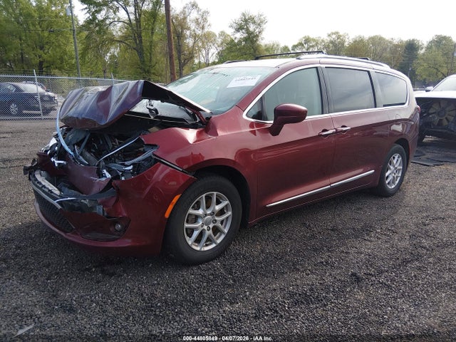 2020 Chrysler Pacifica Touring L მანქანა იყიდება აუქციონზე, vin: 2C4RC1BG2LR268976, აუქციონის ნომერი: 44805849