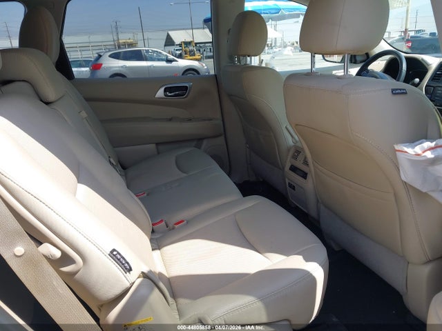 5N1DR2MN2KC594242 Nissan Pathfinder Sv