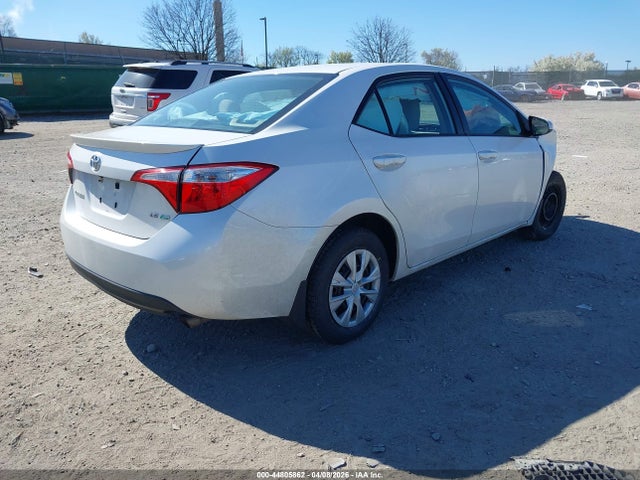 Toyota Corolla Le Eco 2014 5YFBPRHE8EP017733 Image 4