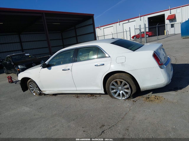 2013 Chrysler 300c მანქანა იყიდება აუქციონზე, vin: 2C3CCAET5DH650350, აუქციონის ნომერი: 44805899