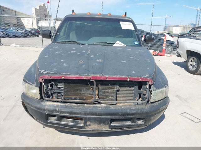 44805940 :رقم المزاد ، 1B7MC36C8RS738416 vin ، 1994 Dodge Ram 3500 مزاد بيع