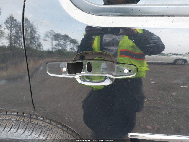 Продажа на аукционе авто 2007 Gmc Yukon Denali, vin: 1GKFK63867J385324, номер лота: 44805955