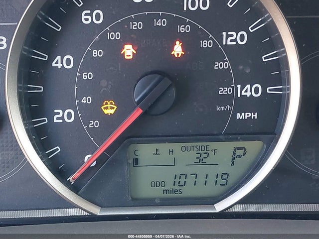 Toyota RAV4 LE 2015 JTMZFREV2FJ032370 Image 15
