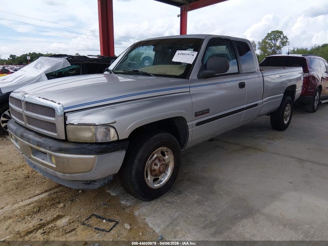 44805970 :رقم المزاد ، 1B7KC23631J528395 vin ، 2001 Dodge Ram 2500 St مزاد بيع