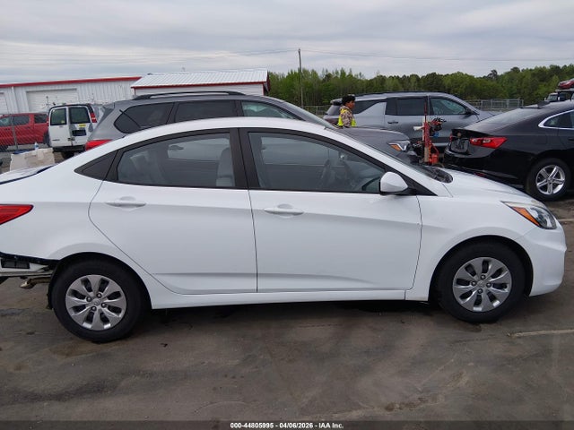 44805995 :رقم المزاد ، KMHCT4AE1GU136528 vin ، 2016 Hyundai Accent Se مزاد بيع