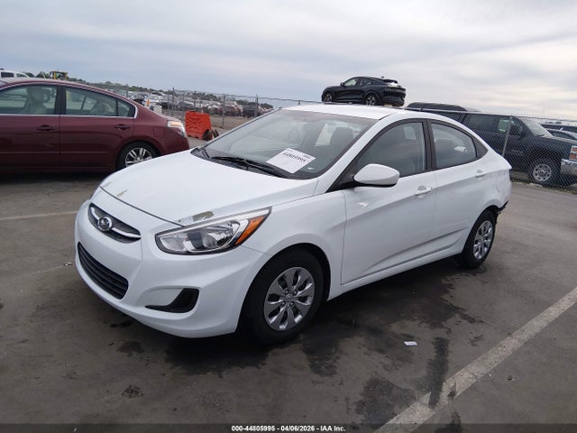 44805995 :رقم المزاد ، KMHCT4AE1GU136528 vin ، 2016 Hyundai Accent Se مزاد بيع