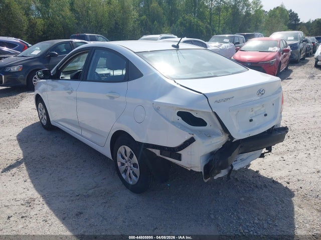 44805995 :رقم المزاد ، KMHCT4AE1GU136528 vin ، 2016 Hyundai Accent Se مزاد بيع