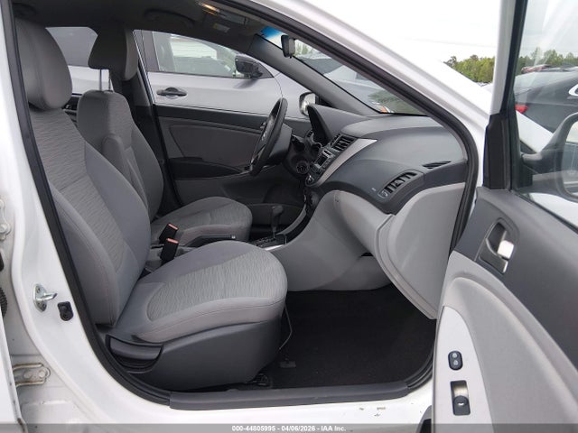 44805995 :رقم المزاد ، KMHCT4AE1GU136528 vin ، 2016 Hyundai Accent Se مزاد بيع