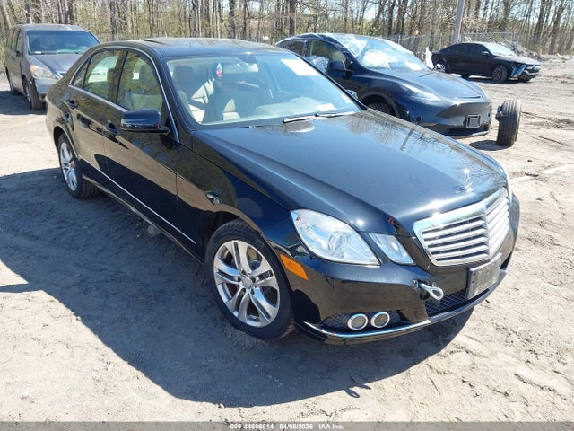 2011 MERCEDES-BENZ E 350 WDDHF8HB0BA462745