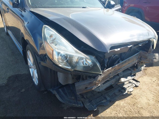 2013 Subaru Legacy 2.5i Premium მანქანა იყიდება აუქციონზე, vin: 4S3BMCC64D3020884, აუქციონის ნომერი: 44806051