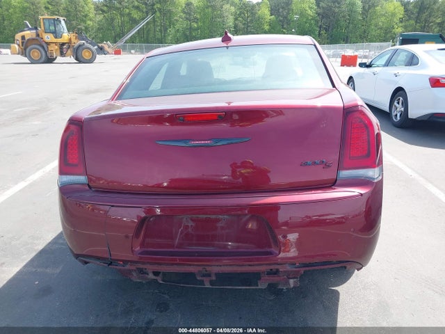 44806057 :رقم المزاد ، 2C3CCABG5NH187487 vin ، 2022 Chrysler 300 S مزاد بيع