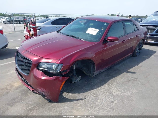44806057 :رقم المزاد ، 2C3CCABG5NH187487 vin ، 2022 Chrysler 300 S مزاد بيع