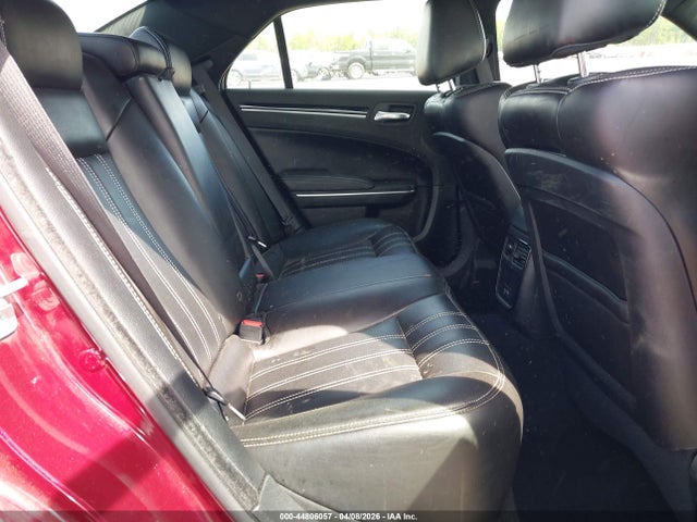 44806057 :رقم المزاد ، 2C3CCABG5NH187487 vin ، 2022 Chrysler 300 S مزاد بيع