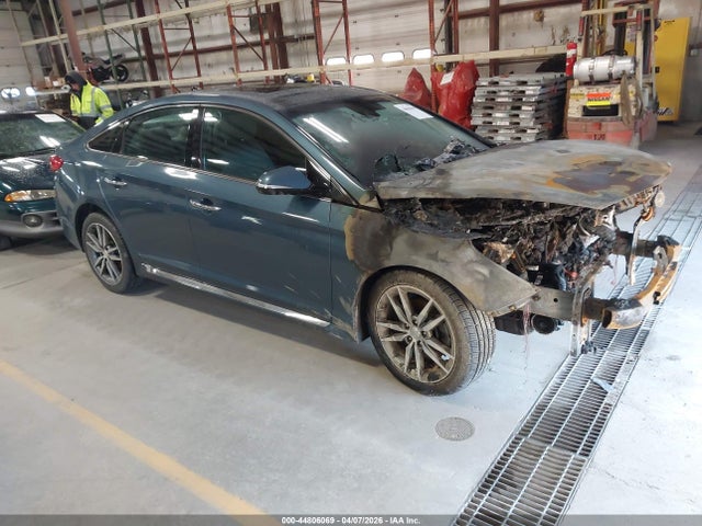 44806069 :رقم المزاد ، 5NPE34AB1FH071434 vin ، 2015 Hyundai Sonata Sport 2.0t مزاد بيع