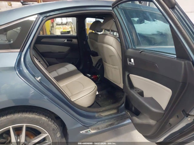 Продаж на аукціоні авто 2015 Hyundai Sonata Sport 2.0t, vin: 5NPE34AB1FH071434, номер лоту: 44806069