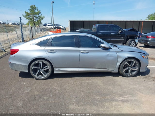 Продажа на аукционе авто 2019 Honda Accord Sport, vin: 1HGCV1F31KA158979, номер лота: 44806076