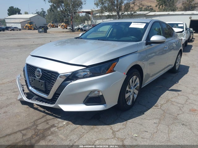 1N4BL4BV6NN391848 Nissan Altima S Fwd