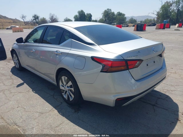 1N4BL4BV6NN391848 Nissan Altima S Fwd