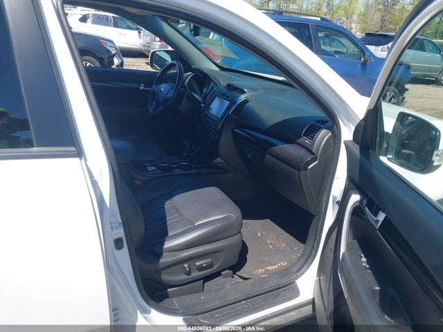 KIA SORENTO LX 2014 5XYKTDA60EG458147 Image 5