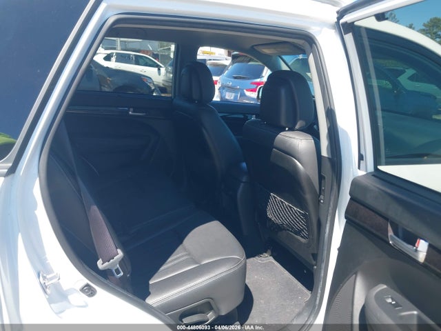KIA SORENTO LX 2014 5XYKTDA60EG458147 Image 8